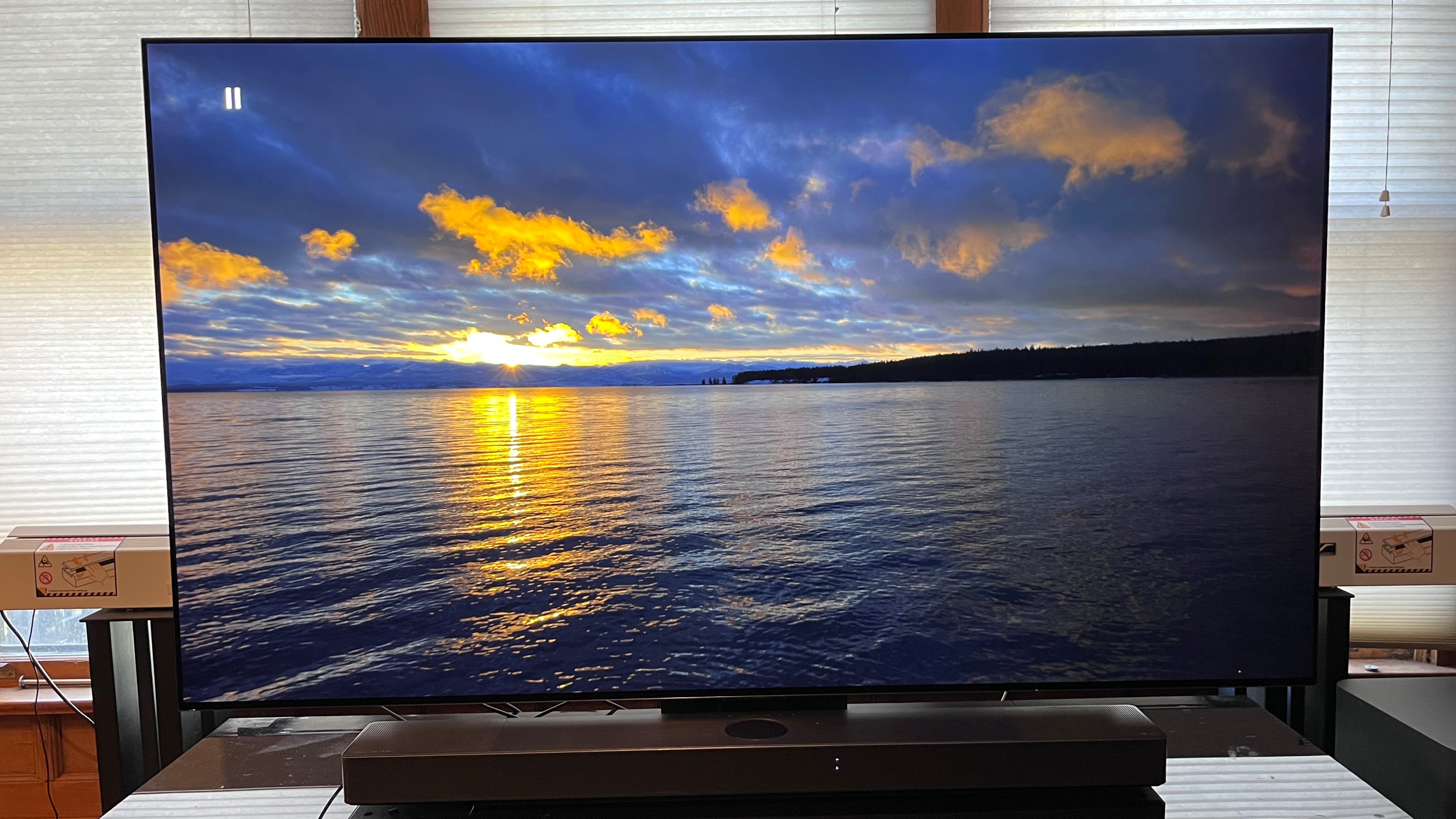 Hisense U7Q Pro Mini-LED — 2000 nits et 144Hz pour une image percutante