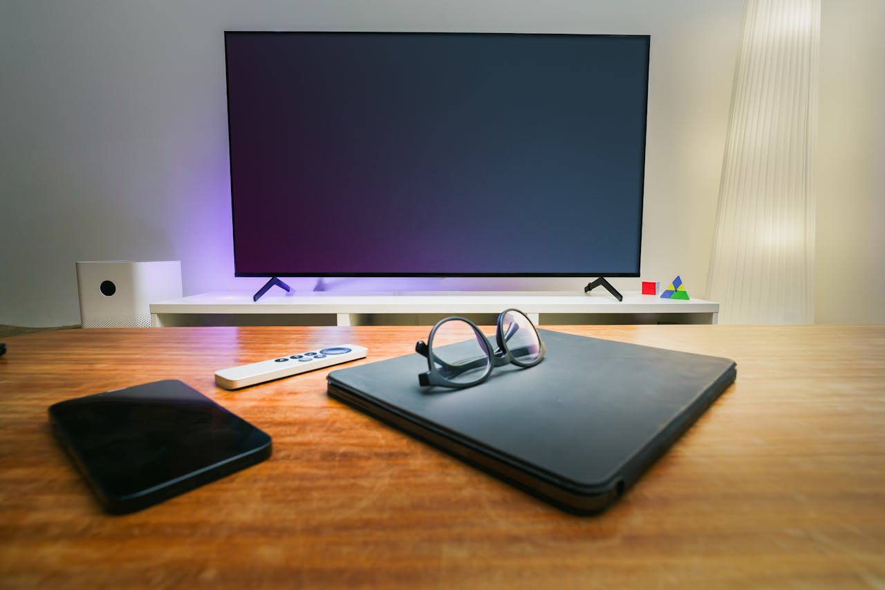TV moderne avec processeur neuronal — affichage haute résolution