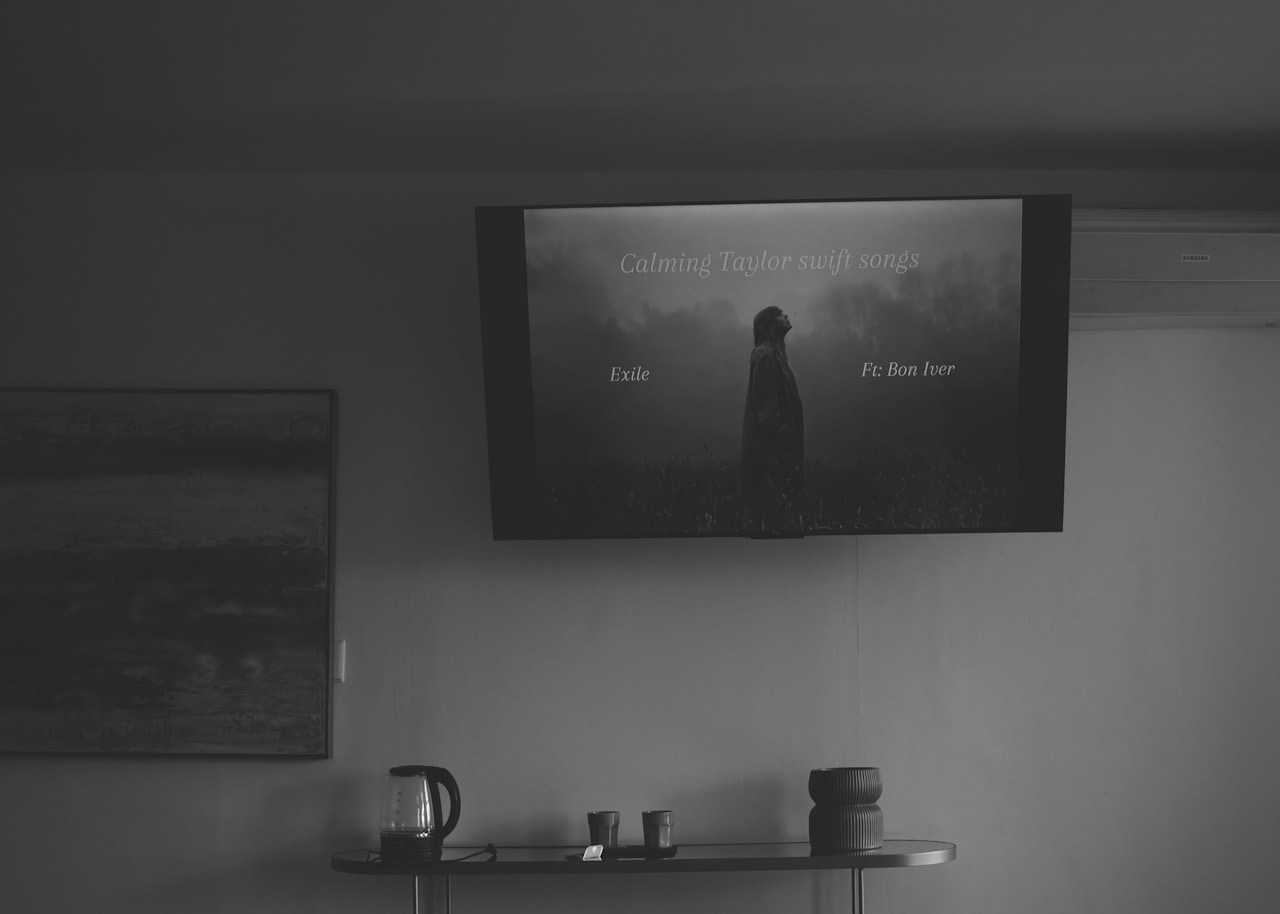 TV affichant une oeuvre d'art en mode galerie